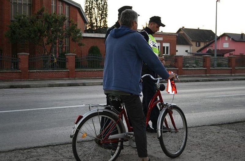 Našice - nasicegrad.com - Zakonske obaveze, savjeti i preporuke za bicikliste